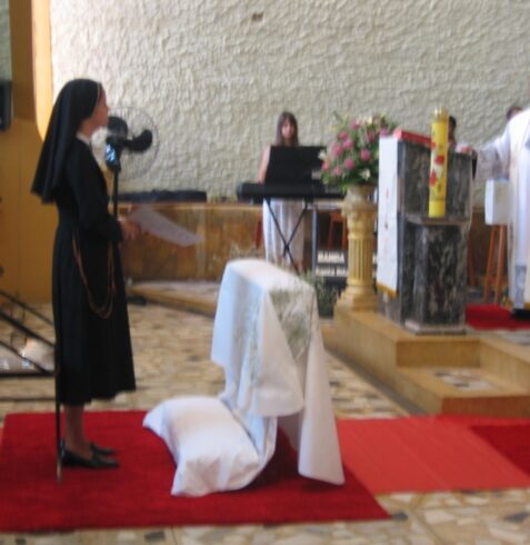 Religiose dei Sacri Cuori di Gesù e Maria