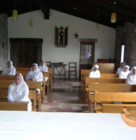 Religiose dei Sacri Cuori di Gesù e Maria